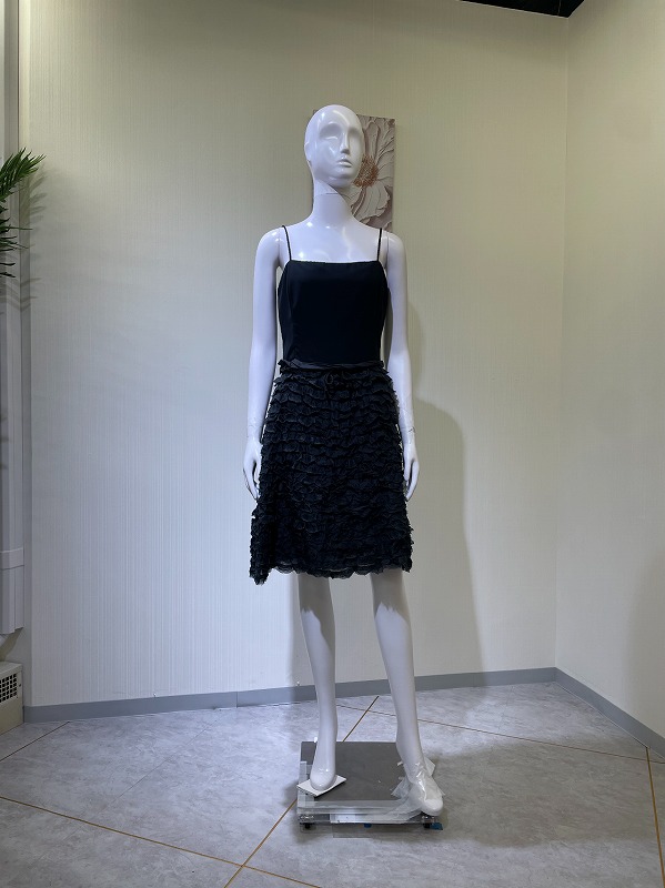 【レンタルドレス 4619】総チュールフリルスカートウエスト切替キャミミニドレス ブラック【EMPORIO ARMANI】